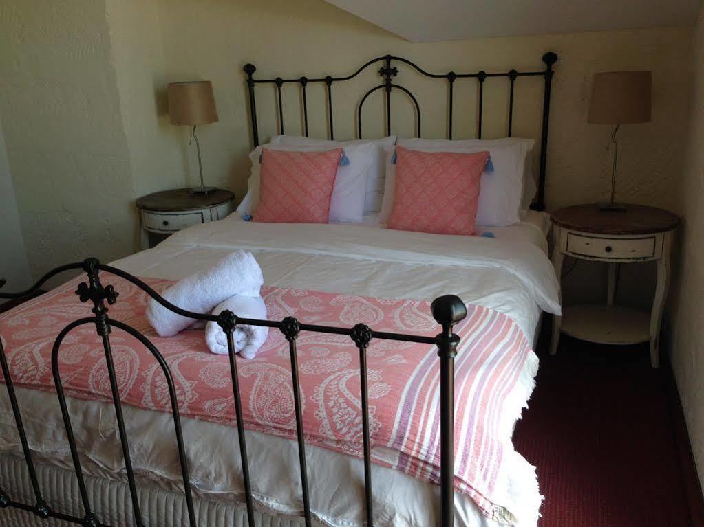 Fremantle Port Mill Bed & Breakfast - Unique Accommodation Esterno foto