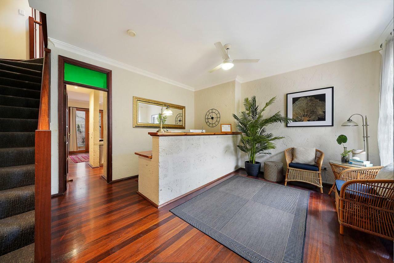 Fremantle Port Mill Bed & Breakfast - Unique Accommodation Esterno foto
